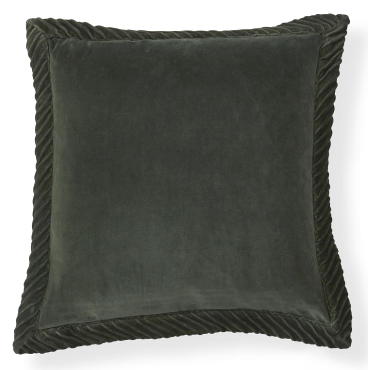 Flange Edge Velvet Green Pillow