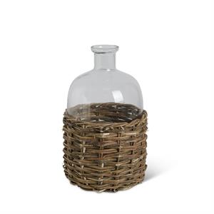 SM CLEAR GLASS BOTTLE IN RATTAN BASKET