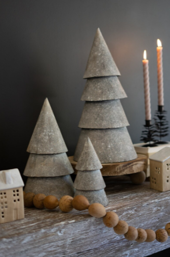MD METAL CHRISTMAS TREE