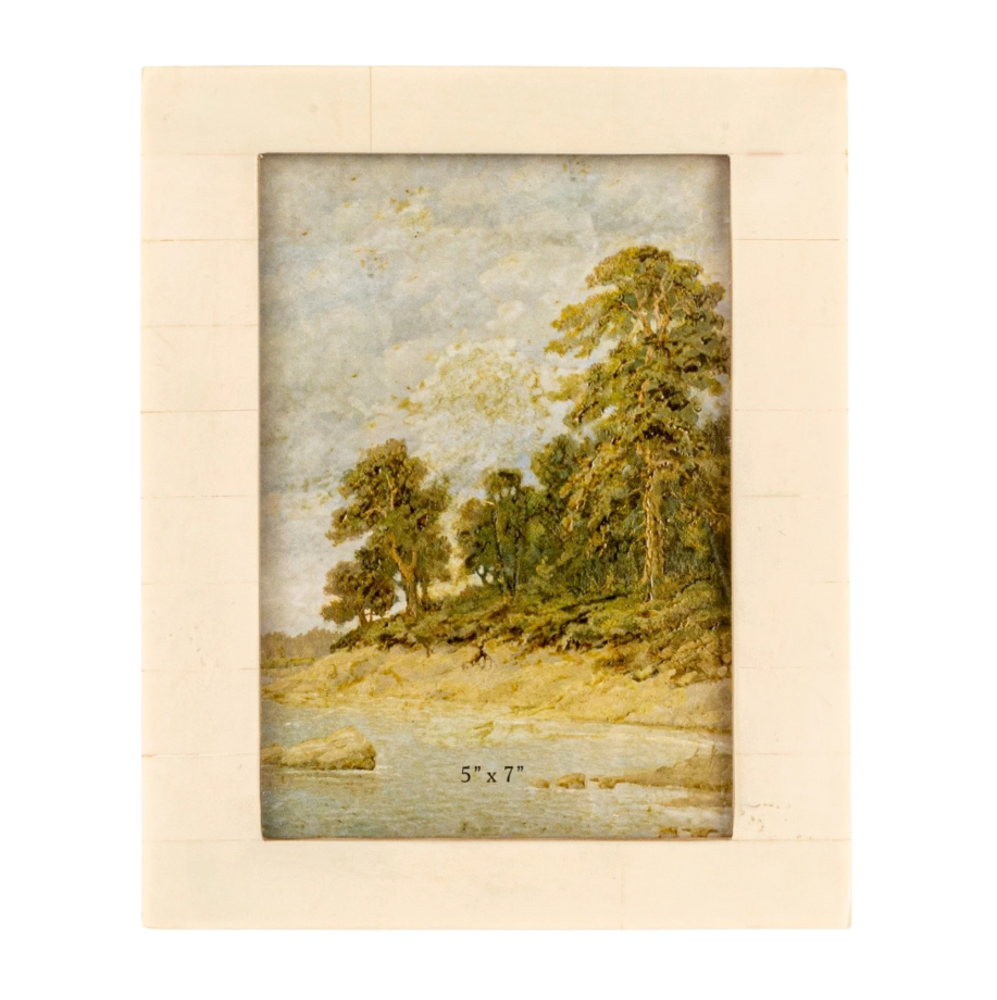 Ivory Resin Photo Frame