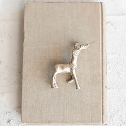 Champagne Aluminum Deer