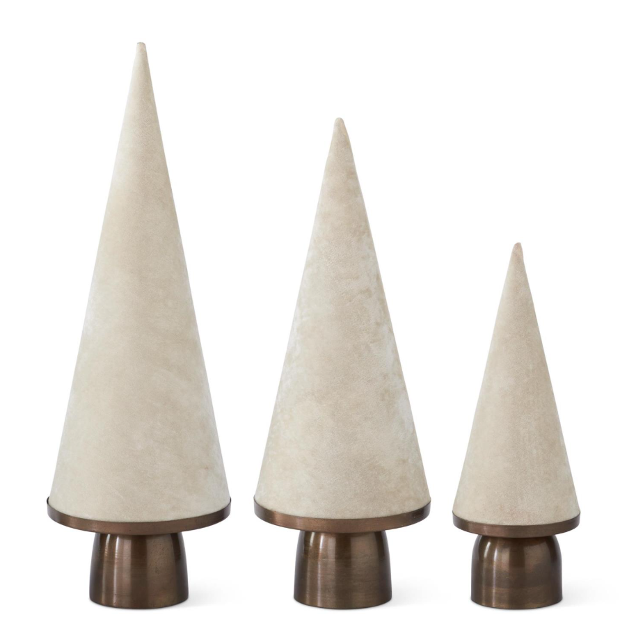 SM - Velvet Tree / Antique Brass Base