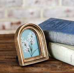 2x3 Gold Arched Frame