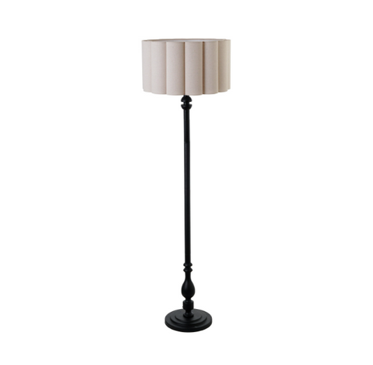 Scallop Linen Shade Lamp