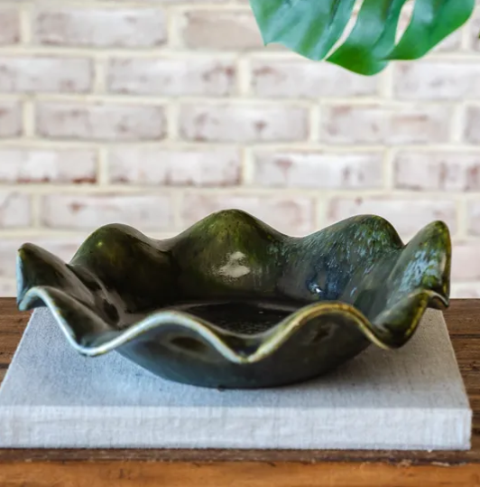 Green Scallop Bowl