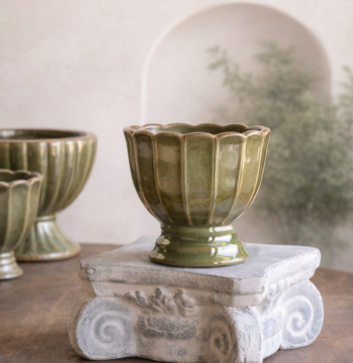 5.9" VTG Green Planter